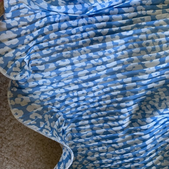 So Settled Romper In Blue Abstract Floral C/MEO - Picture 6 of 6